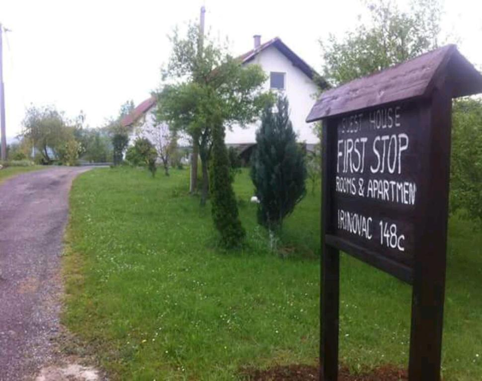 Guest House First Stop Rakovica Bagian luar foto